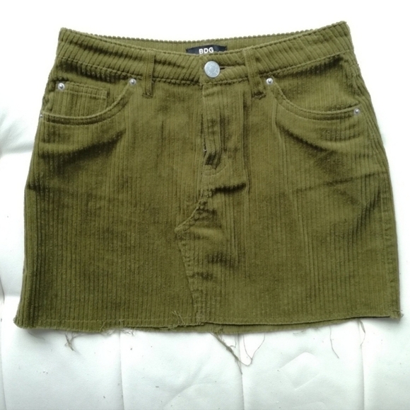 BDG Urban Outfitters Green Corduroy Cutoff Frayed Hem Mini Skirt Women's M EUC - Picture 8 of 12